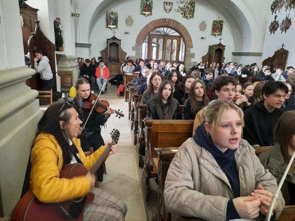 0f07e02b 9b9b 4c19 a204 777b6ea5f9f0