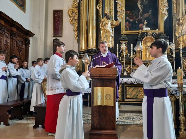 12e983a0 f1a2 433a 872c e87ced31481e