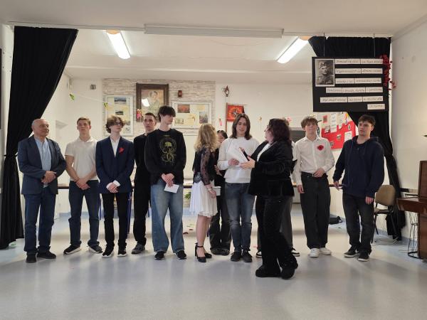 15a773df 9a76 4a71 9380 f327201df709