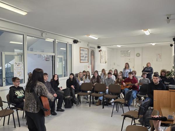 3bde0006 0d5e 4825 a4a2 69b58b5bce5d 1