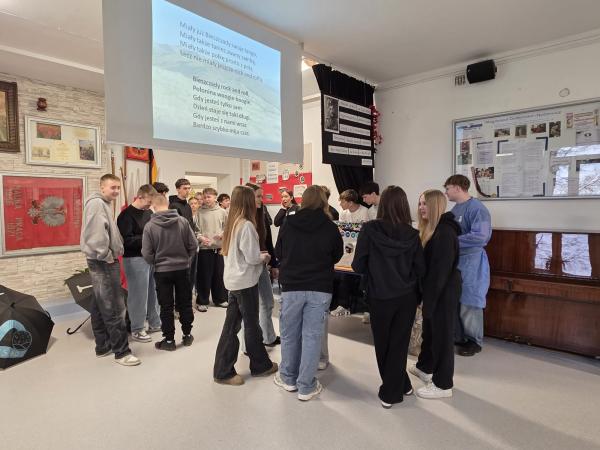 4c42d3c1 0545 4d85 979a 4db86af4a7da