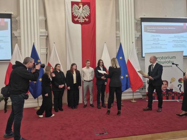 593695285 1560843722241455 6775068623390400694 n