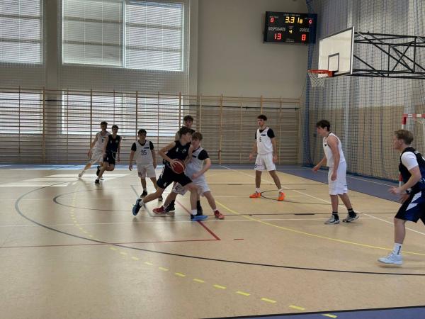 649754026 1644901070502386 408639998360783165 n