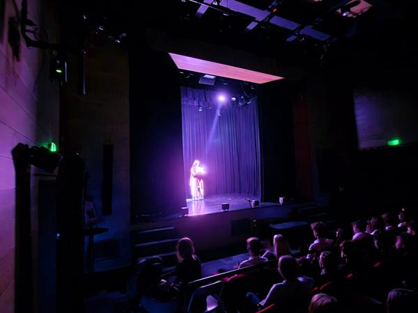 a470d681 9983 4cc2 864d 4f551f3eacf9