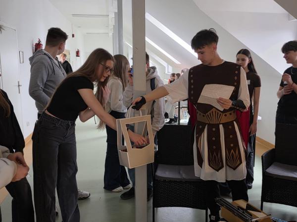 ba6e4fda ac76 48a7 8059 8be9bc8e1ae0