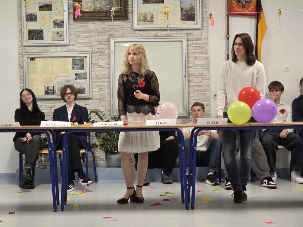 f82571aa 910c 4f1c 8ed2 cb51f31ad230