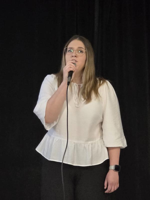 22762011 05e7 45ec 8e3b 64d8f298d7e9