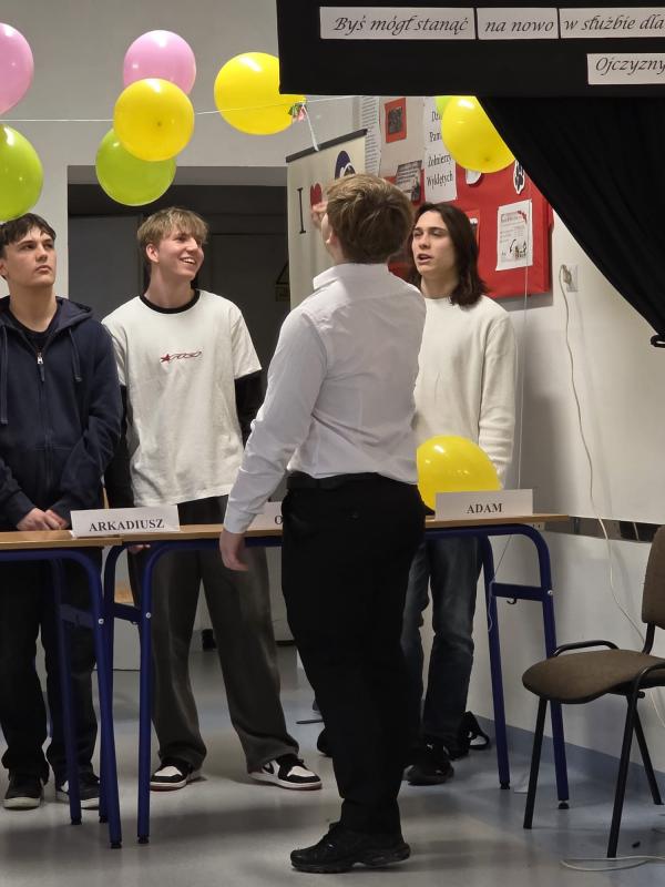 39c33fa0 37b7 49dc a8e5 5a119aa79898