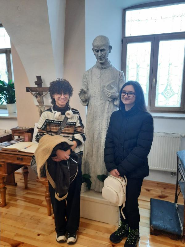 619819112 1600404434952050 1136711242119755764 n