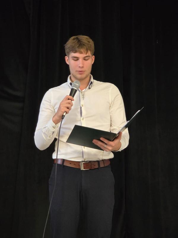 9dba2356 3135 49e0 a7a4 698adfdb45c4