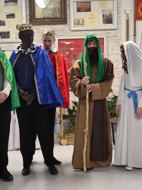 d60f17d7 c5a8 4d80 960a 1e232bd6202c